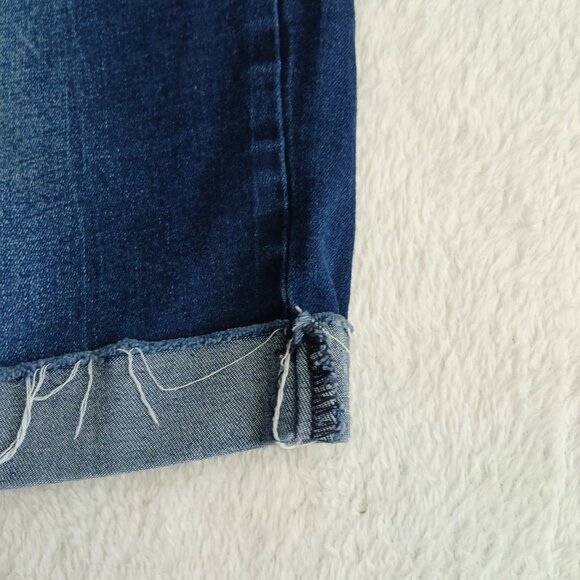 Almost Famous Size 7 Women’s Blue Denim Bermuda Shorts Stretch Button Up - Picture 5 of 8